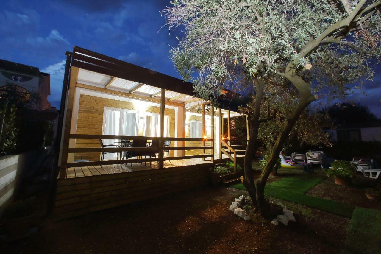 Mobile Homes Olive And Sea Bibinje Exterior foto