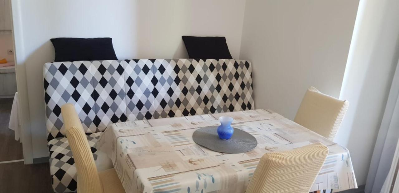 Mobile Homes Olive And Sea Bibinje Exterior foto